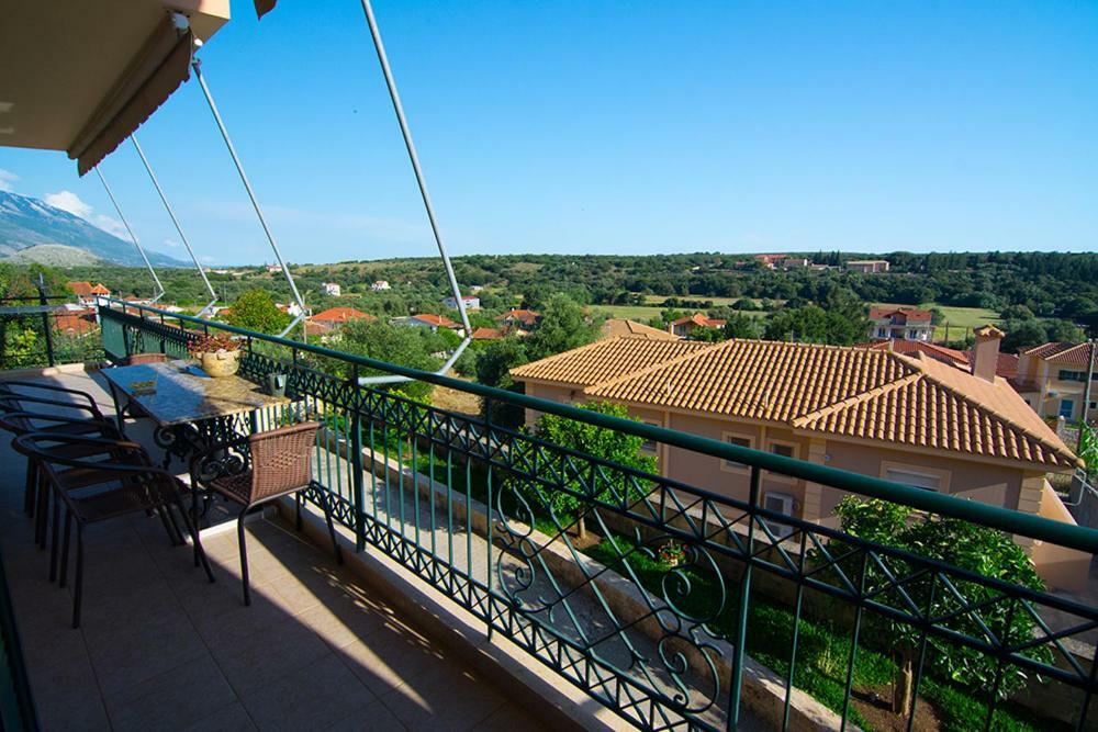 St George'S Castle House Villa Peratata Exterior photo